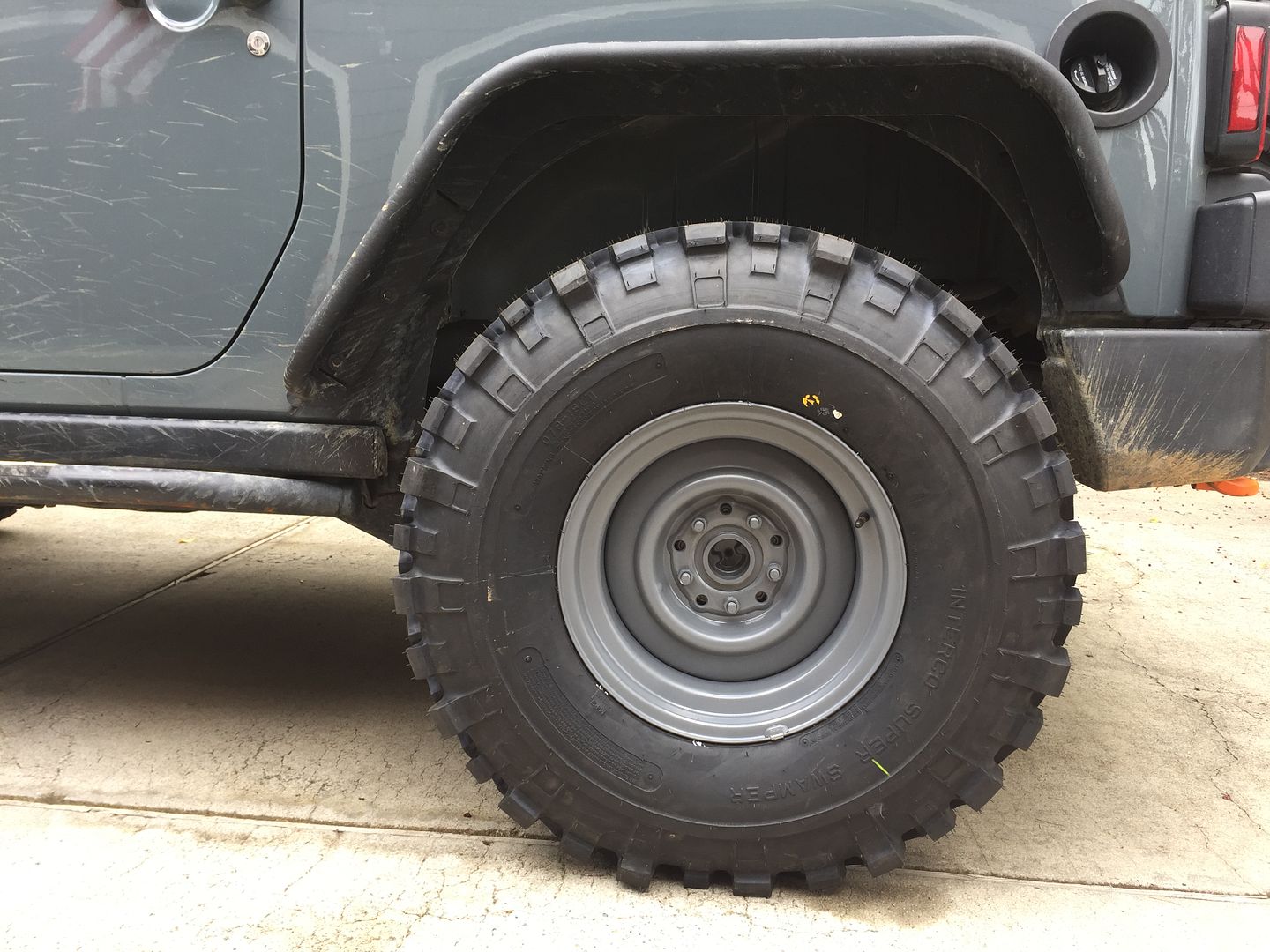 Size Q7816 Interco Tires plus Wheel Vintiques vintage steel wheels